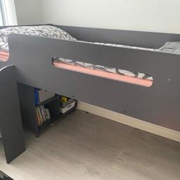 Highsleeper cabin bed 🛌 Great like new condition viewing welcome Rotherham S60..
(The pic on end is of similar bed)
This highsleeper doesn't only look good but also comes with a chest of drawers and a cube storage unit providing space for storing toys, books and whatever else you may find in your child's bedroom.
1x cabin bed
1x bookcase
1x chest of drawers
1x desk