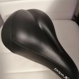 Brand new Dripex Gel Bike Seat Bicycle Saddle with light