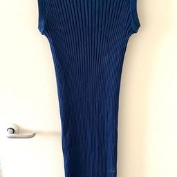 Hi ladies, welcome to this gorgeous looking style Zara Ribbed Fitted Midi Dress Size Xs-Small in perfect condition thanks