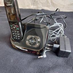 Verk. Schnurloses Festnetz Telefon von Panasonic, mit integrierten Anrufbeantworter,  Beschreibung vorhanden,  Funktionsfähig, wenig benutzt, für 15 Euro plus 4 Euro Versand. 
Nur mit Überweisung.