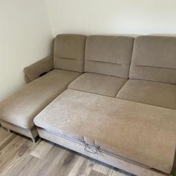 Wohnzimmer Couch in Beige
247x167cm
Mit Schlaffunktion und Elektronisch verstellbaren Sitzbereich