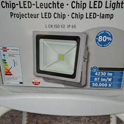 Außen- oder Innenleuchte von Brennenstuhl in Originalverpackung, kombinierbar mit Bewegungsmelder. LED- Beleuchtung