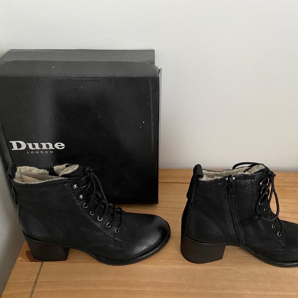 DUNE LONDON - Ladies Ankle Boots - Black…
100% Brand New…
Colour = Black…
Size = 7 / 40
As Still in Original Boxed Packaging…
Box Abit Damaged - Due To Storage Unfortunately…

3 Pairs Available Altogether…
RRP = £105.00…
First One To See Will Buy. Thanks...

ABSOLUTE BARGAIN PRICE !!!

Thank You For Looking 😊…
