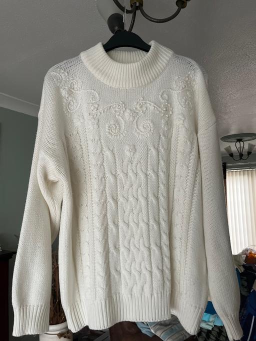 Buy & Sell County Durham Stockton-on-Tees - Photos for Cable Knit Cosy Jumper Size M-L