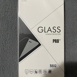 Samsung Galaxy S5 (G900) - Tempered Glass x 2…
Screen Protectors x 2…

100% Brand New…
As Still in Original Sealed Packaging…

First One To See Will Buy…
ABSOLUTE BARGAIN PRICE !

Thank You For Looking 😊…