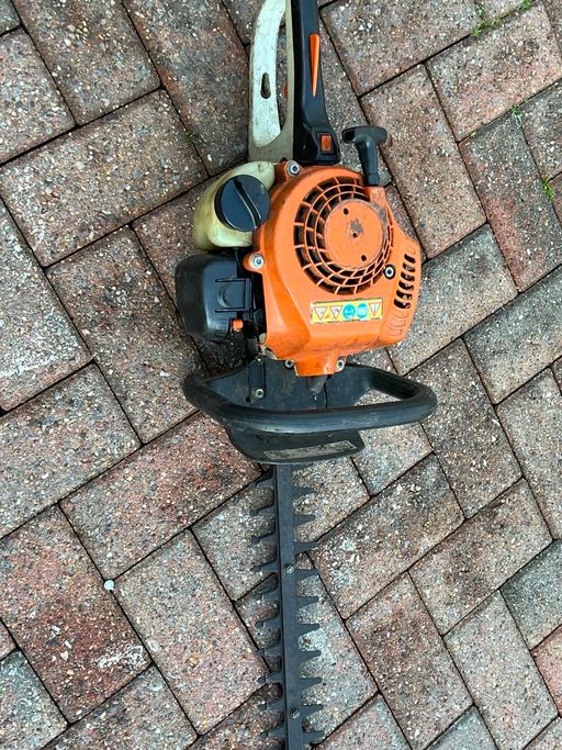 Buy & Sell West Yorkshire Wakefield - Photos for Stihl hedge trimmer