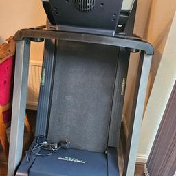 Pro form treadmill used but in good condition collection only
LS28

RRP £600