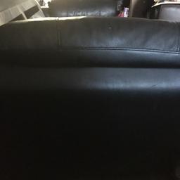 GOOD CONDITION SOFA  JUST NEEDS GOOD WIPE OVER