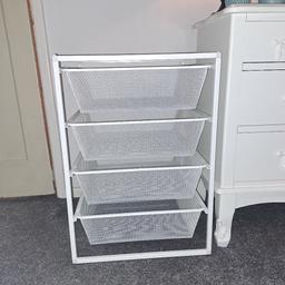 Ikea JONAXEL Storage Combination Mesh Drawers.
White
Used as extra storage at the bottom of a fitted cupboard/wardrobe. Purchased less than 12 months ago but have now replaced with lower bedside drawers to allow longer clothing to hang without creasing.
70cms height
50cms wide
51cms deep
Good used condition
£15, sorry no offers
Any questions please ask
Collection only from WS12 CANNOCK
Thanks