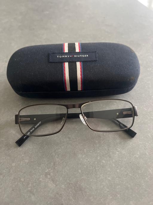 Buy & Sell Staffordshire Lichfield - Photos for Tommy Hilfiger Reading Glasses