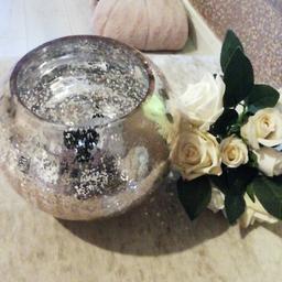 Lovely Rose gold, rose bowl, VASE, and artificial flowers if you'd like them. COLLECTION ONLY.