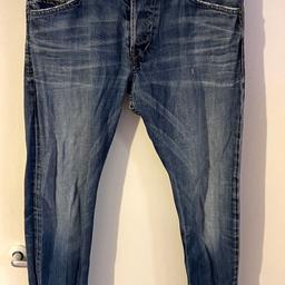 Hi, welcome all to this great looking style Diesel Belther Slim Straight Jeans Size W32 L34 well used beloved in very good condition still thanks