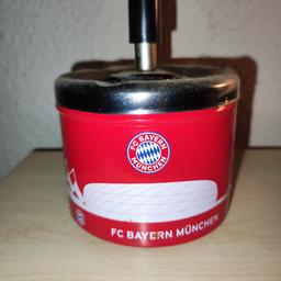 FC Bayern München Aschenbecher zu verkaufen. Nur Abholung in Gera. Kein Versand möglich.