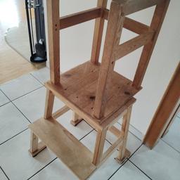 selbst zusammen gebaut aus 2 Ikea Stühle.