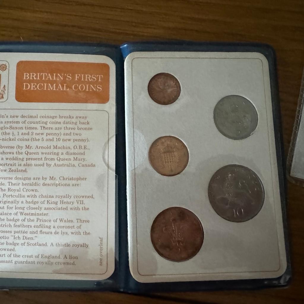 2 sets of coins in original packaging/cases one is a set of okd chinese coins the other isa set of the first decimal coins - never been out of their cases/packaging - very collectable