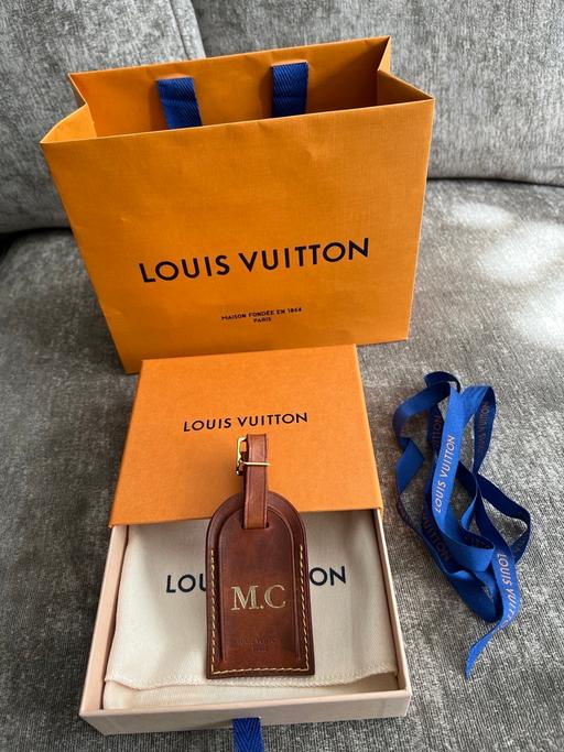 Buy & Sell Surrey Elmbridge - Photos for Louis Vuitton luggage tag