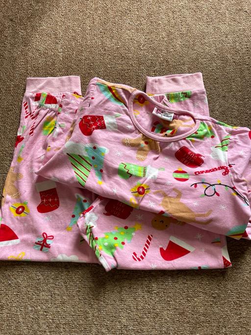 Buy & Sell Kent Folkestone and Hythe - Photos for Girls Christmas pyjamas - age 7-8