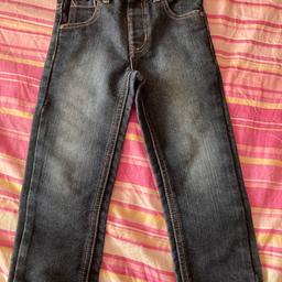 Jeans in excellent condition. Only worn a couple of times, outgrown very quickly