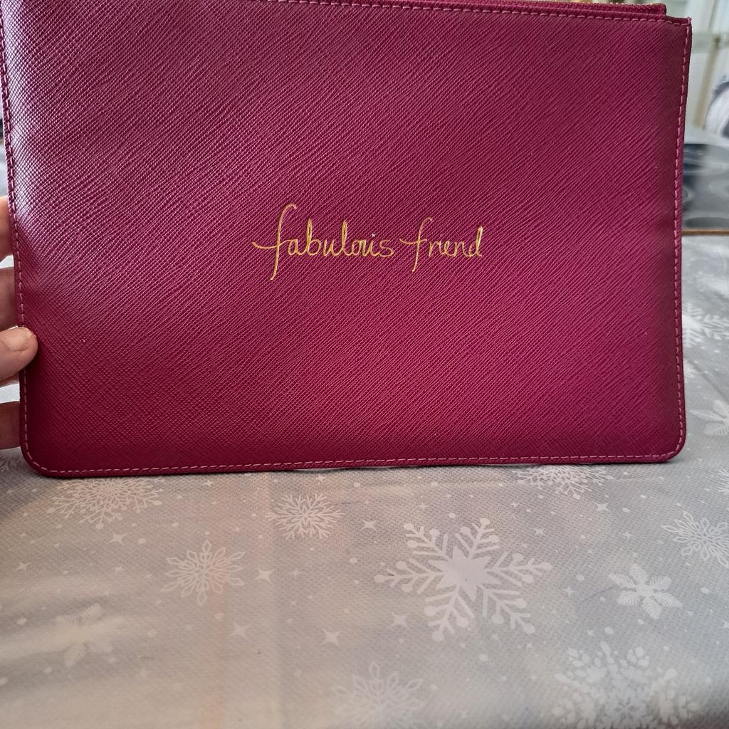 new never used
Katie Loxton fabulous friends clutch
cerise pinky colour
immaculate never been used
collection or can post
