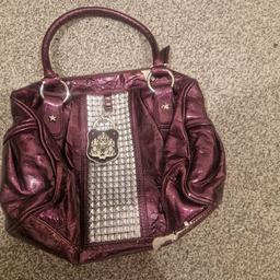 open to offers, bag has just been in storage never been used but has eroded over time. no other faults other than slight peeling of the plastic leather coating