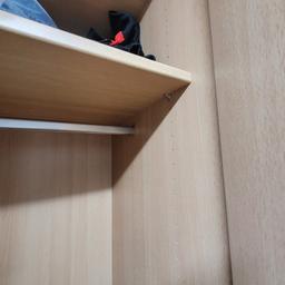 This 4-door wardrobe is a really high quality, solid oak furniture. 