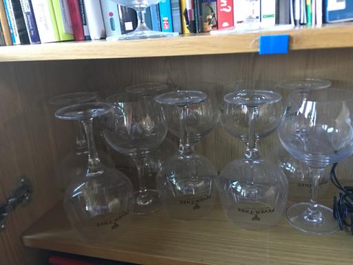 Buy & Sell Central London Queensway - Central London - Photos for Large wine 🍷 glass (6 unit)