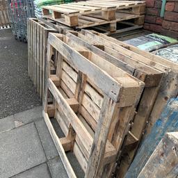 Pallets free call me on 07796014932
