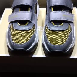 Verkaufe original Michael kors Sneakers Neu 37 Grau Gelb Neues Modell