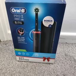 Brand new - never used (only opened box)

Oral-B Pro3 3500 (Black Edition) with all accessories.

£20