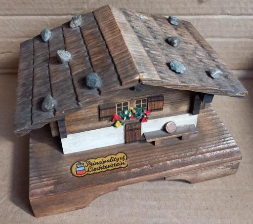 Buy & Sell Merseyside Saint Helens - Photos for vintage wooden chalet music box