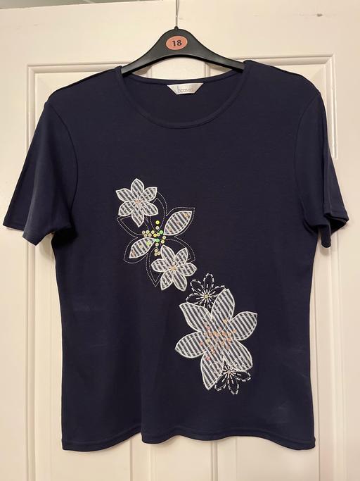 Buy & Sell County Durham Stockton-on-Tees - Photos for Ladies T Shirt Size 18