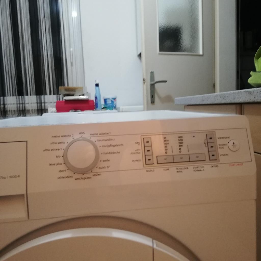 Zum verkaufen Waschmaschine Gorenje .7 kg. Funktioniert wie neue.