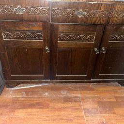 mahogany wood sideboard cupboard.
Good condition great for upcycle