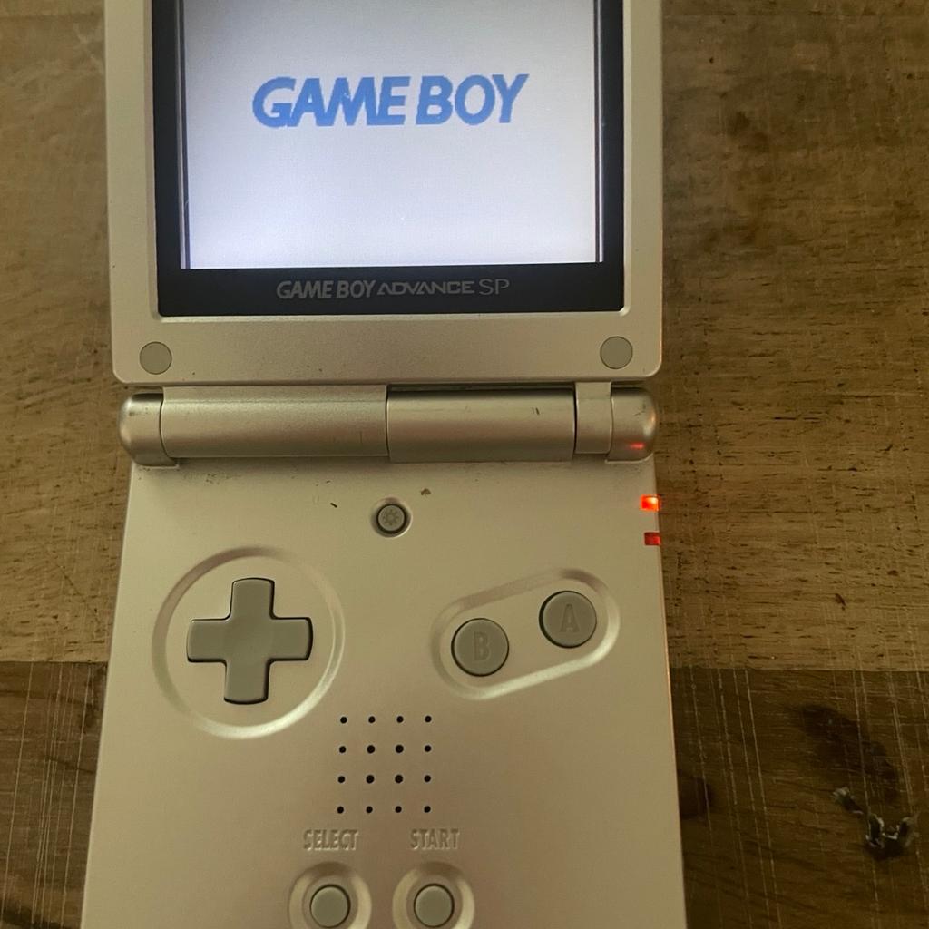 Gameboy Advance SP

nur selbstabholung - kein versand