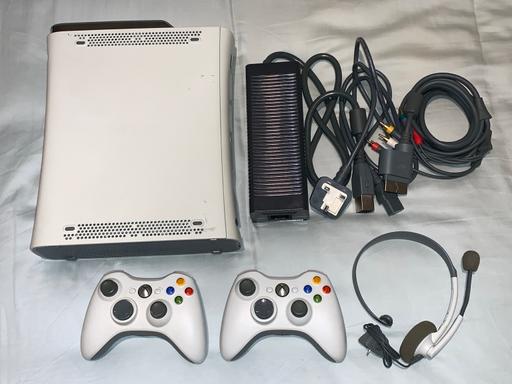 Buy & Sell South West London Mortlake - South West London - Photos for Xbox 360 Console 2x Wireless Pads 27x Games