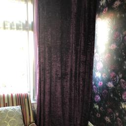 Curtains 90x90 carpet 170x140 and settee cover large