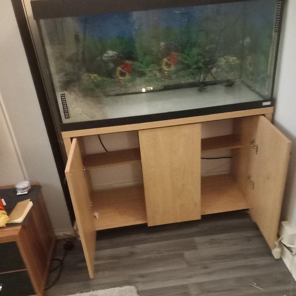 I have a fluval roma 200 fish tank for sale comes with cupboard and many accessories ie filters, heaters, air pumps and ornaments, air pipes and many more different attachments and fittings and lights, I'm selling this as I'm downsizing and no longer have the room for it.
its measurements are 40inches wide, 50inches high on cupboard tank is 22inches high and 16inches wide. over £500 worth of gear, cash on collection please thank you.