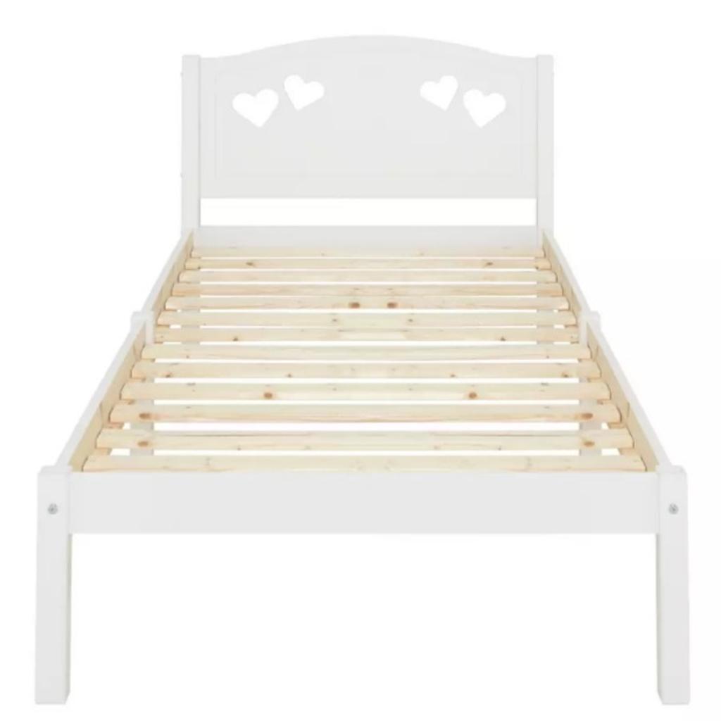 🔹️Habitat Mia single bed frame

🔹️New, flat pack

🔹️Size L195.3cm, W96.3, D82.2cm

🔹️Maximum user weight 120kg

❗Mattress not included ❗