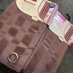 Mauve curtain panels. Have 6 available, selling for £6 a panel, so £12 for a pair. Faux silk , pleated. Eyelet. Lovely quality and gorgeous colour. No offers please.