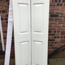 6 panel grained bi fold door, size 30” x 78” brand new still in packaging