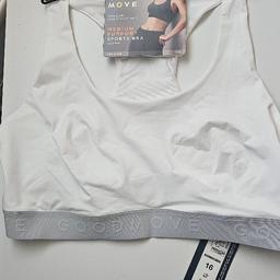 sports bra marks n spencers size 16  ftom the good move range .wide under band  nice wide straps .pet n smoke-free home collection ip3 or posting at your cost. no offers.