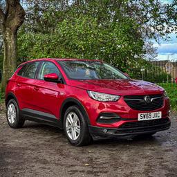 2020 Vauxhall Grandland X SE 1.2L Petrol turbo S/S 5
Door. Ruby Red. 6 speed Manual. 1 owner. Registered 29 January 2020.Genuine Low Mileage, only 8003 miles on clock.MOT Valid till 23/08/24. Road Tax 180 a year. Euro 6. ULEZ.Bluetooth, climate control, parking sensors, 17" Alloy Wheels. Michelin tyres. 2 KEYS, V5 logbook, Handbook, Service history book, MOT certificate, original delivery inspection sheet, all present.Viewings welcome. Cat S