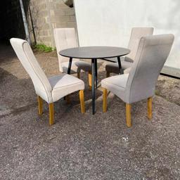 4 chairs  with round table 
in good clean condition 
Pick up or delivery available for petrol cost Thank you 😊 Cash only please 😊
Manchester