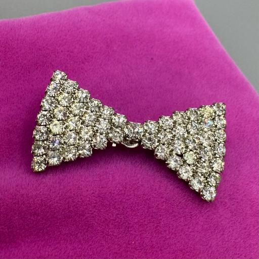 Buy & Sell West Midlands Birmingham - Photos for Pretty Vintage Crystal Bow Tie Brooch