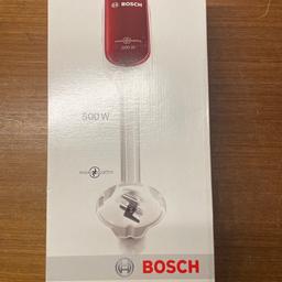 Verkaufe hier einen original verpackten Bosch Rührstab in der Farbe rot. 500 Watt. mit soft Touch Griff. 2 Geschwindigkeitsstufen: normal und Turbo, inclusive Rührbecher. Spülmaschinen geeignet. Ideal zum zerkleinern, pürieren, mixen. Bei Versand trägt Käufer das Porto