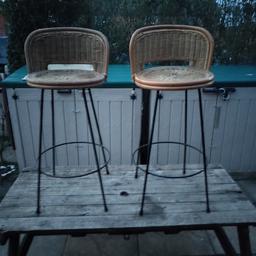 2Vintage bar stools in good condition and sturdy are sold in pairs or individually for 200 Pounds for 2 pieces. 
Le39la Leicester