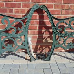 Here we a have a  pair of  garden cast iron bench ends. In great condition, in need of a good clean and painting,the nuts and bolts are very rusty. Ref.  (#1129)

  Height........ approx  30 inch / 76 cm
  Width........  approx  25 inch / 64 cm 

Pick up only, Dy4 area. Cash on collection.