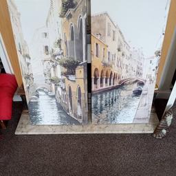 2 beautiful large canvas wall art Venice Waterways, signed Mauro Ascoli, 80cm x 40cm
lovely as new clean condition from smoke free home. PLEASE Only enquire if u are genuinely interested in buying
collection Bloxwich WS3
