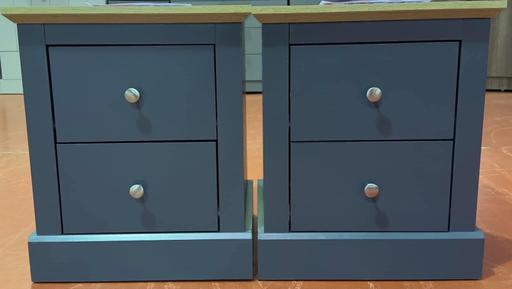 Buy & Sell South Yorkshire Rotherham - Photos for 2x 2 drawer Devon bedside tables