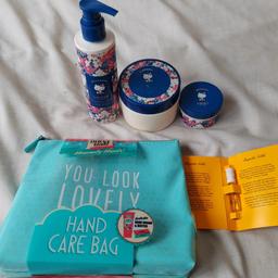 Liberty Hello Kitty Body Cream + Dirty Works Hand Care Bag Bundle.

Bundle includes:-
New Liberty Hello Kitty Body Wash 175ml

New Liberty Hello Kitty Body Butter 200ml

Used Liberty Body Scrub 50ml

New Dirty Works Hand care bag

New Acqua Di Parma perfume tester.

From pet and smoke free home.

Collection from Mottingham London SE9.